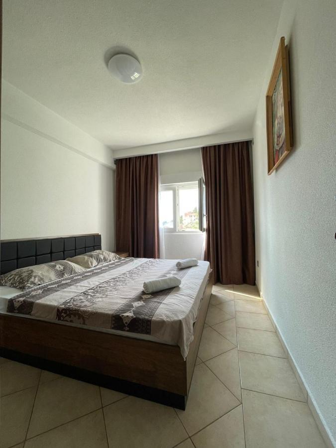 Apartments Vesna Тиват Экстерьер фото